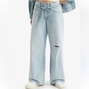 Levi's XI Baggy Straight Women's Jeans - Light Wash